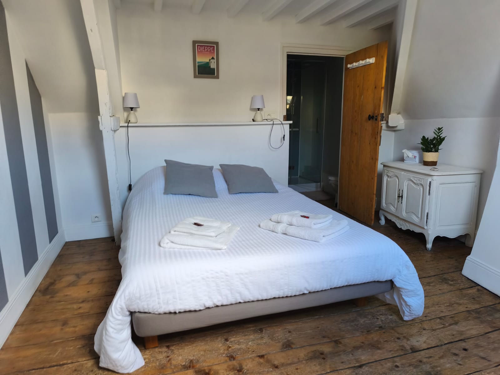 Chambre Falaise - lit double